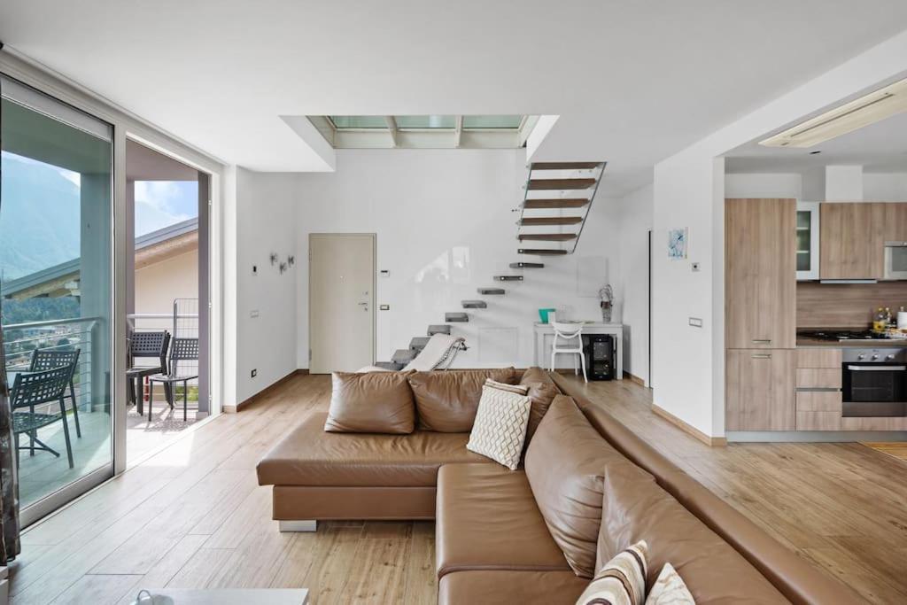 Apartmán Residenza Simona Mezzegra Exteriér fotografie